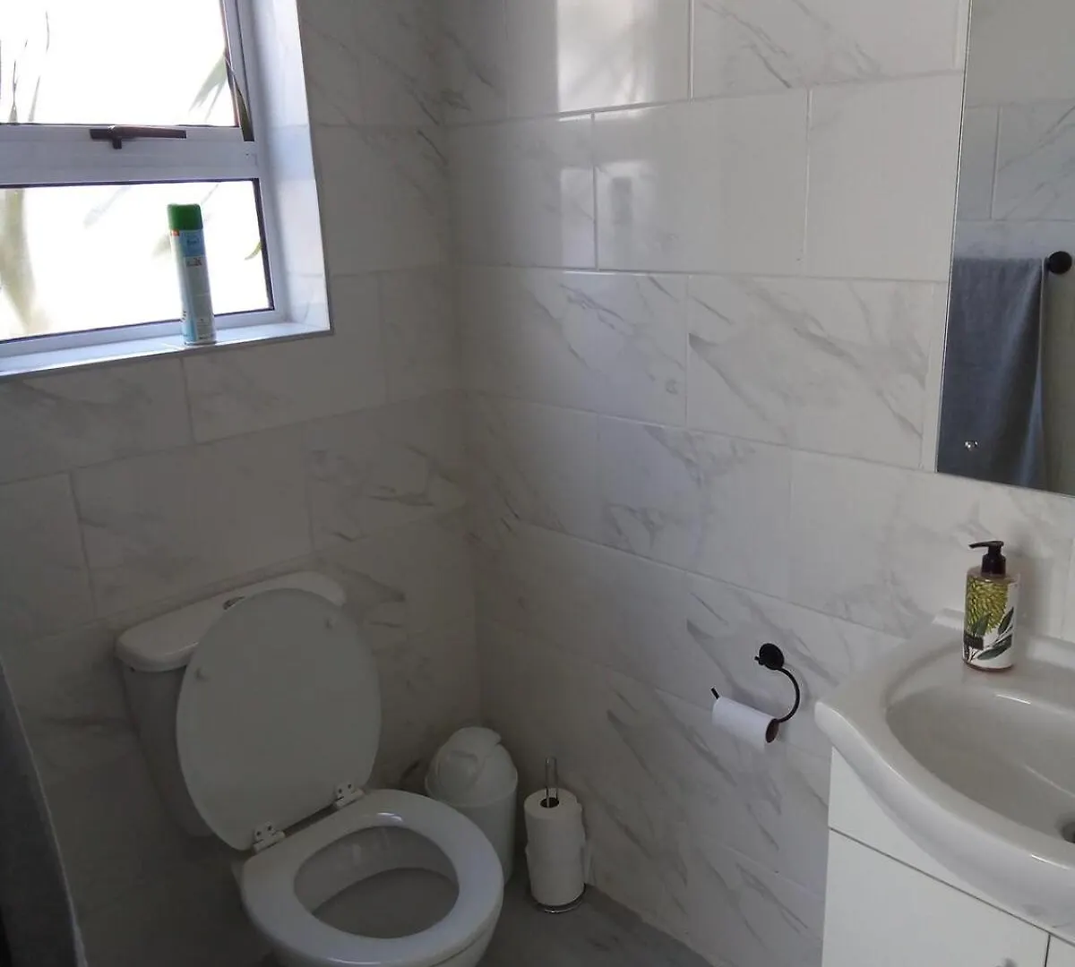 Apartment Marina Cottage Marina da Gama South Africa